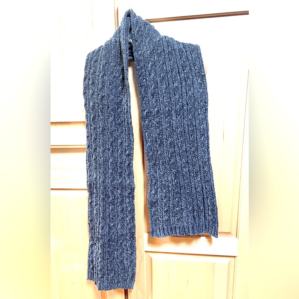 Winter Scarf, Grey Cable Knit. BUY TODAY — PROCEEDS TO FAMILY HEART FOUNDATION!